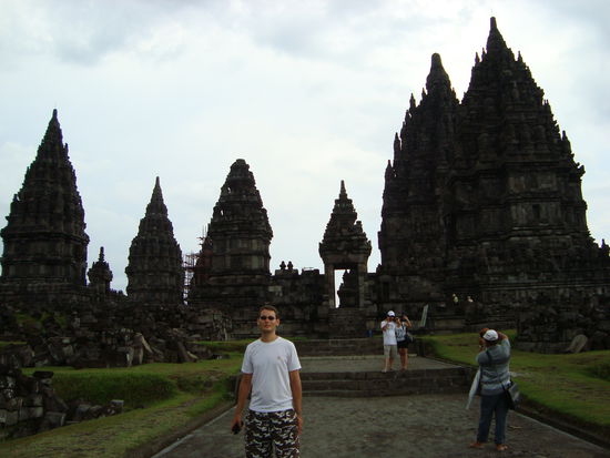 Prambanan - Grösste hinduistische Tempelanlage der Welt
