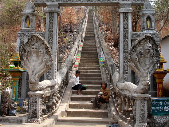 Treppenaufgang zum Phnom Srey