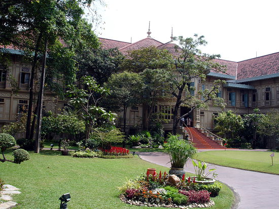 Vimanmek Mansion / leider darf man innen nicht fotografieren.