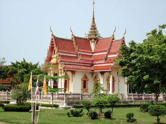 Wat Khot Thai Klai Kangwon