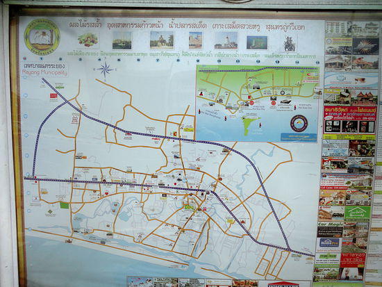 Stadtplan von Rayong. Das blaue sind die Nationalstraßen die von Bangkok her kommen. Links geht Rayong weiter.