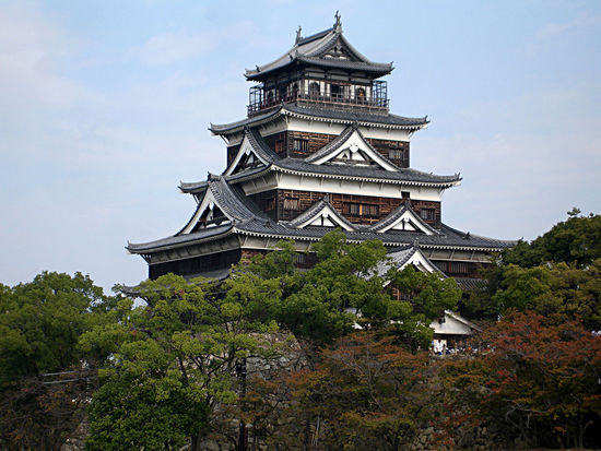 "Karpfenburg"- Hiroshima Jo