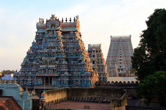 Alles ein Tempel - der Srinagar Tempel