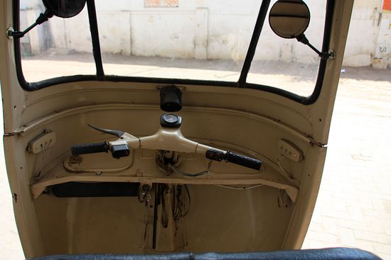 "Taxi" zum Ghandimuseum - Typisches indisches Tuk Tuk