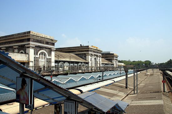 Auf dem Bahnhof von Trivandrum