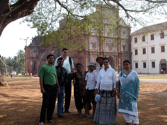 Meine indische Reisegruppe passt auf mich auf, damit ich nicht verloren gehe