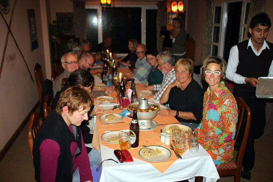 Abendessen mit Feuertopf
