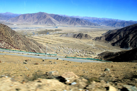 Unterwegs zum Kloster Ganden