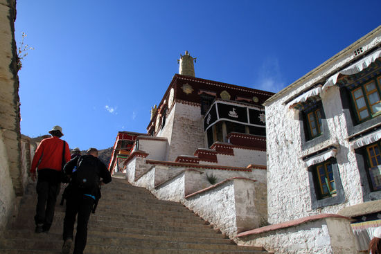 Kloster Drepung - und weiter geht es Treppen rauf