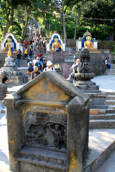 Treppenaufgang zum Swayambunath