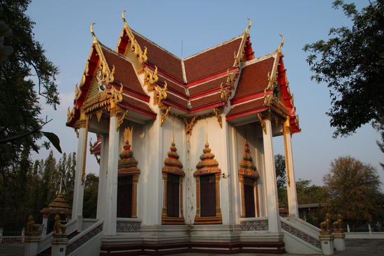 Wat Sala Loi