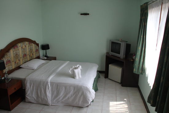 Mein Zimmer im Thipurai City Hotel. Das Hotel is tganz angenehm, kostet inzwischen aber auch um die 60 € die Nacht.