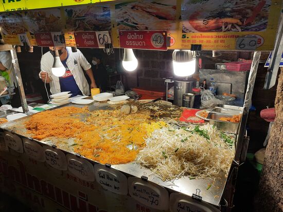 Pad Thai Großproduktion