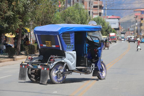 Die erst Dreiradtaxen