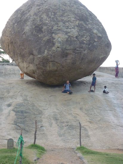 Angelica unter Krishnas Butterball.