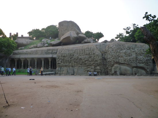 Mamallapuram ist bekannt wegen der Felsentempel mit Reliefen und den 5 Rathas.