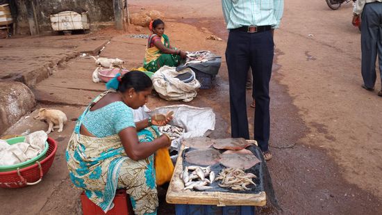 Fischverkauf in den Straßen.