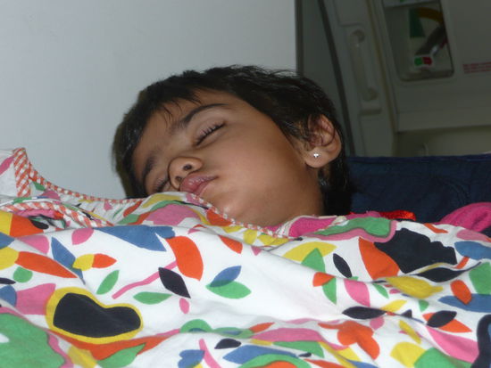 Mein Flugzeugmonsti,so süß wenn es schläft.