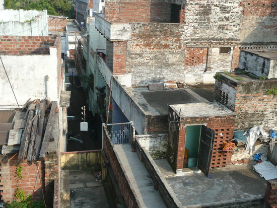 Hier mal der mir angekündigte Ausblick auf "Mutter Ganga".