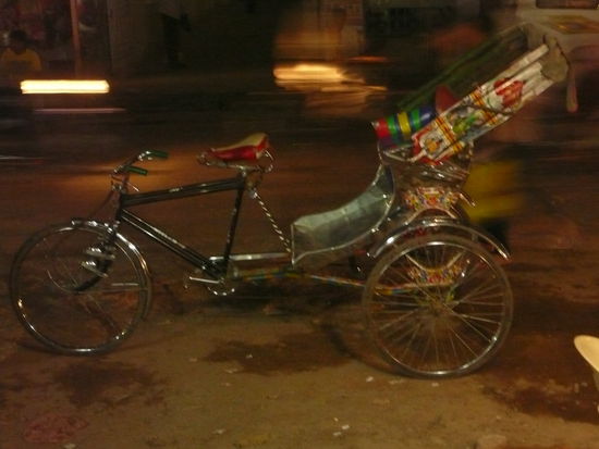 ... und hier seine Rikscha