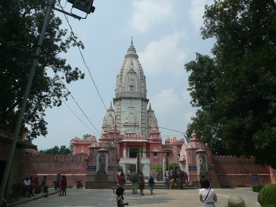 Neuer Vishwanath-Tempel ...