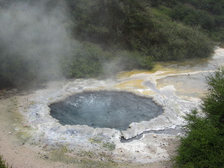 Laedt zum Baden ein - aber aufgepasst ist 90 Grad kalt