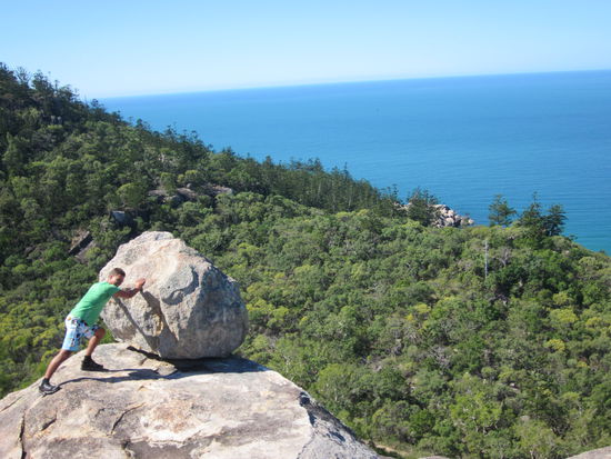 Rouney ist der Staerkste - er bringt jeden Stein ins rollen!