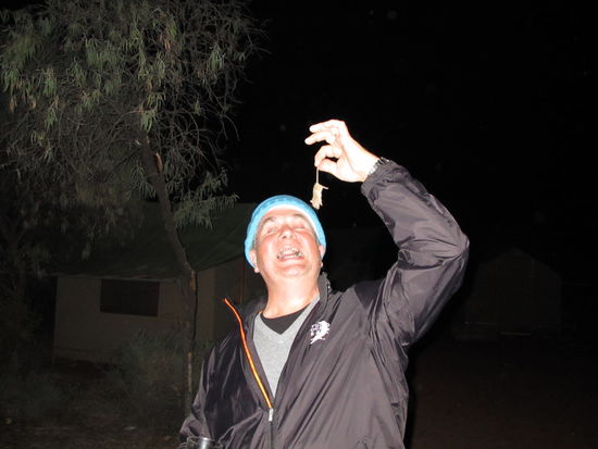 Mmmm... so eine frische Maus ist einfach eine Delikatesse...