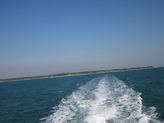 Auf der Fähre retour von der Halbinsel Mandora.