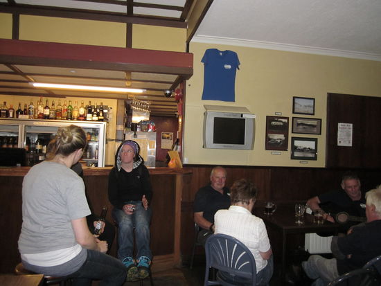 Ultimatives unplugged concert in Gummistiefeln...