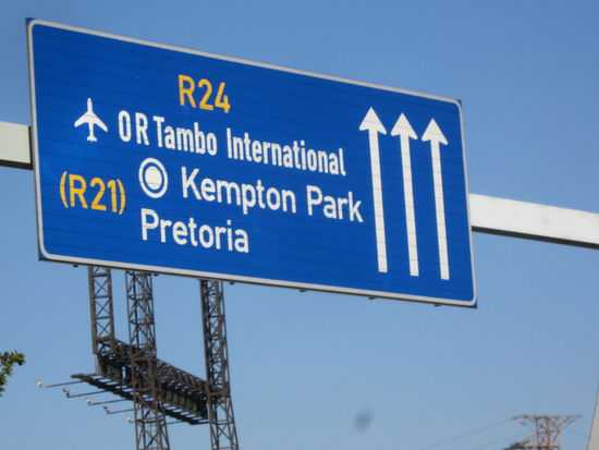 Auf dem Transfer zum Flughafen.