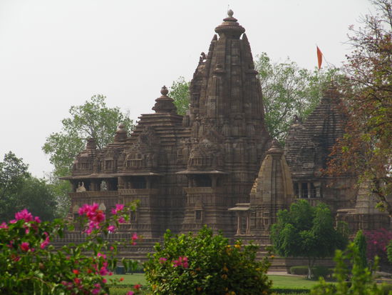 Einer der Haupttempel. Hier der an Vishnu geweihte.