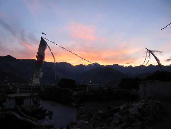 Abendhimmel über Nako auf 3640m.