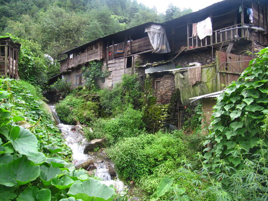 Jiris bewohnbare Häuser.