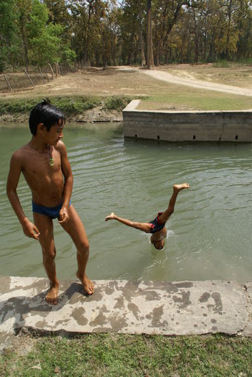 ...das Wasser ist hier wie gesagt nur 70cm!!