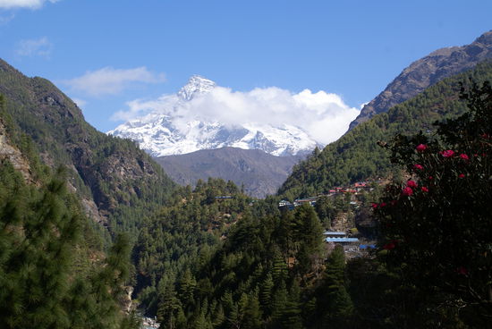 Blick ins Tal Richtung Namche Bazar...