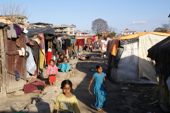 Slumsiedlung in Bodnath!!!   ...und ich mittendrin!!!