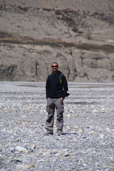 Franzose Johann im Flussbett