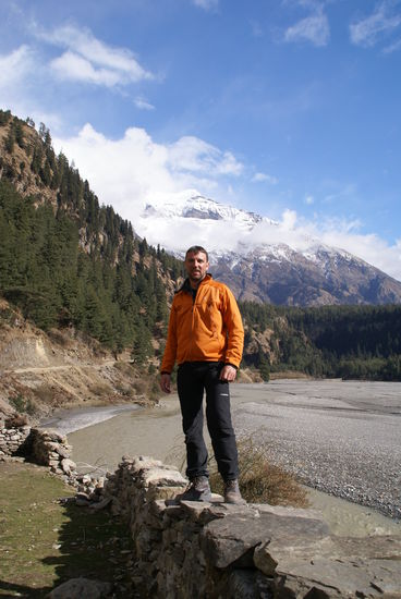 ...im Hintergrund schon wieder richtige Bäume!