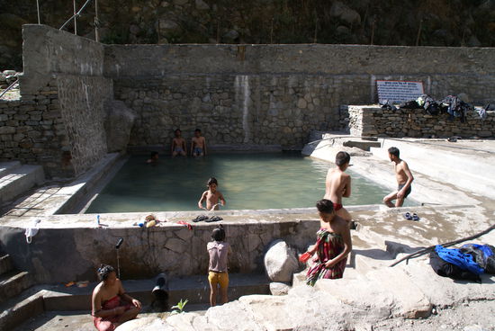 Heisse Quellen in Tatopani