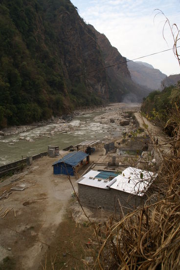 Noch ein Blick auf die Heissen Quellen neben dem Kali Gandaki