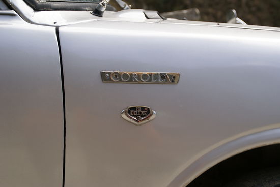 Toyota Corolla Delluxe 