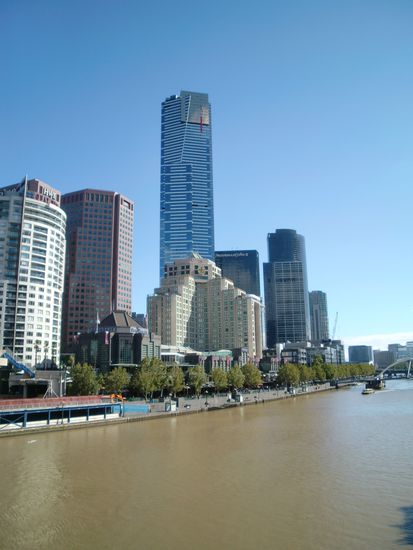 Ein Teil der Skyline von Melbourne. der hohe Turm da hinten ist fast 300 Meter hoch und war lange Zeit das höchste Gebäude der südlichen Hemisphere
