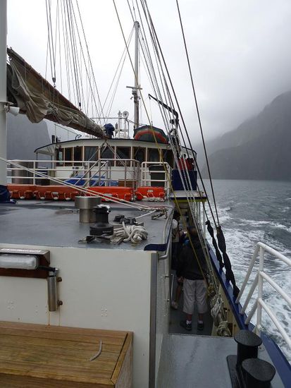 Das Wetter war natuerlich wieder BESCHEIDEN, unserer Stimmung tat das erst gar nicht gut. ABER wir wurden noch eines Besseren belehrt....