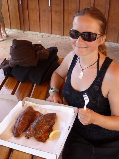 Zwar mit leichtem Sonnenbrand, aber hungrig und stolz!!
Danach gings mit guter Laune nach Totaranui, endlich wieder STRAND!!!