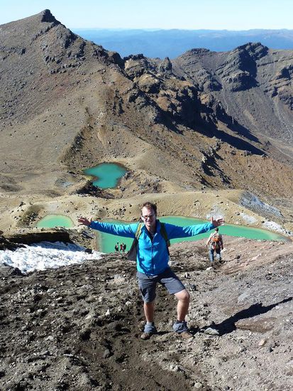 Abstieg zu den Emerald Lakes - gar nicht so einfach auf den Kieseln. War fast wie Skifahren ohne Skiier