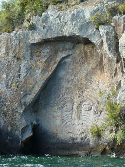 Leider war genau an diesem Tag der See(!)gang zu stark, sodass wir nur von weiter weg staunen konnten. Denn gibts Kunst zum Anfassen...