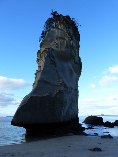 Ein lustiger Felsen. Hier kann jeder selbst interpretieren, was er sieht. Es fällt einem aber glaub ich nicht zu schwer (oder, Thommy???)
