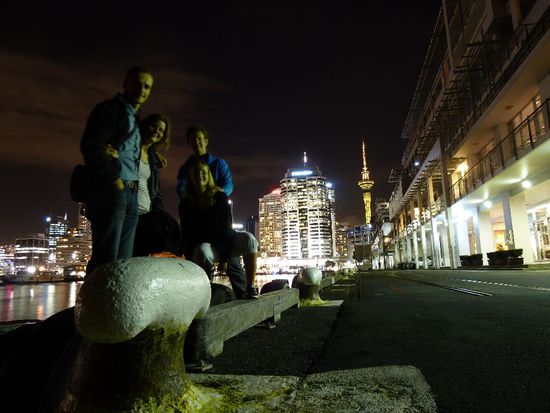 Dank Matti, der uns dann unsere Kamera erklärt hat, konnten wir Belichtungszeit und Blendenweite anpassen und schöne Nachtaufnahmen machen 