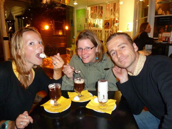 ...zum wohl besten Schokilokal in der Stadt. Unglaublich, was die hier aus Kakao, Sahne und Zucker alles hergestellt haben.